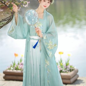 new style women's hanfu suit embroidered pleated skirt